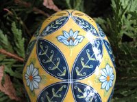 Bees Love Flowers Ukrainian Easter Egg Pysanky By So Jeo : pysanky pysanka ukrainian easter egg batik art sojeo bees flowers yellow blue